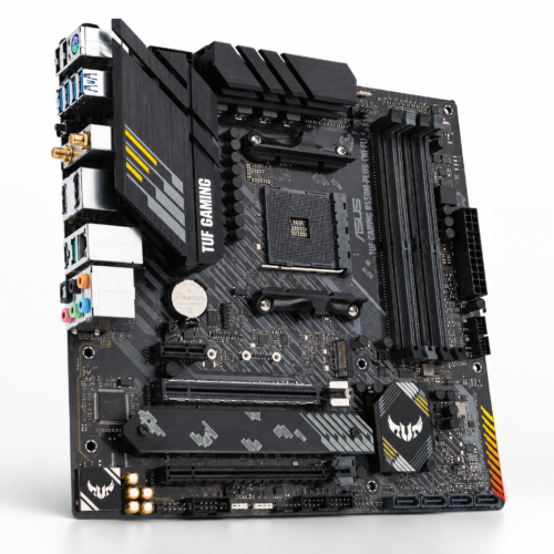 Tarjeta madre ASUS TUF Gaming B550M-PLUS WI-FI vista superior sobre fondo blanco